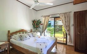 Tannette Villa